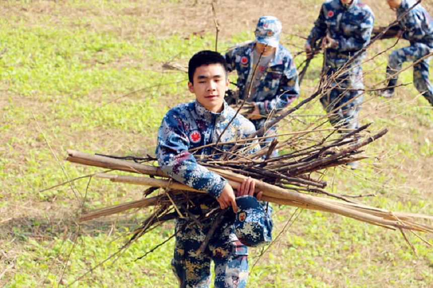 四川大學(xué)附屬中學(xué)2019年中考錄取分?jǐn)?shù)線是多少？