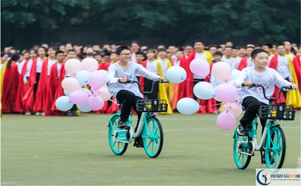 成都嘉祥外國(guó)語(yǔ)學(xué)校在全國(guó)高中排名多少？